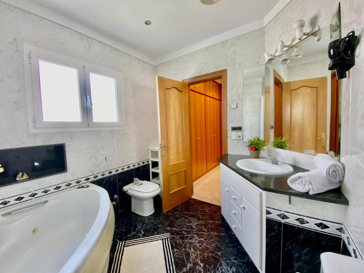 Mas Bohigas Villa Bellcaire d'Emporda Bagian luar foto